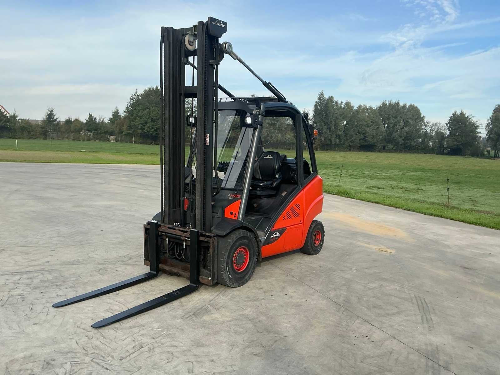 Linde H25T-02/600 2017 (3 tonnes), LPG, Chariot élévateur, Linde