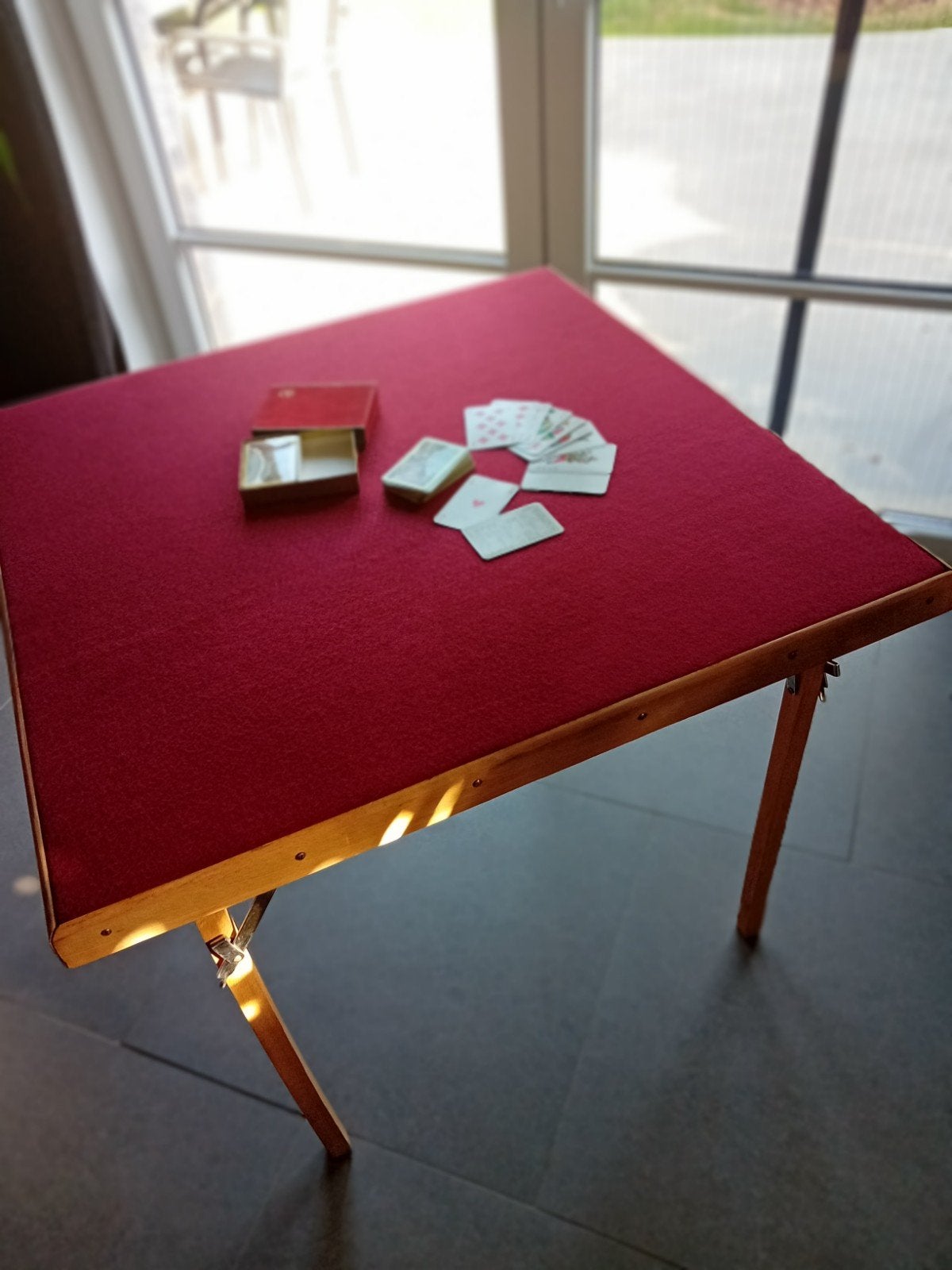 Table de jeu/bridge pliante vintage - BOUYE /Made in Belgium, Maison & Meubles, Enlèvement