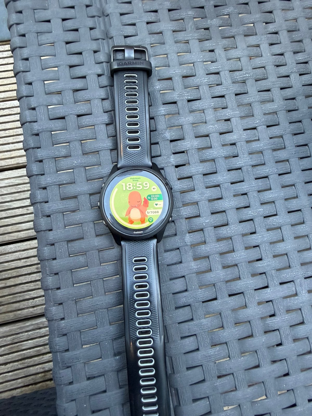 Garmin forerunner 265 AMOLED, Enlèvement ou Envoi, Utilisé, Noir, Étanche