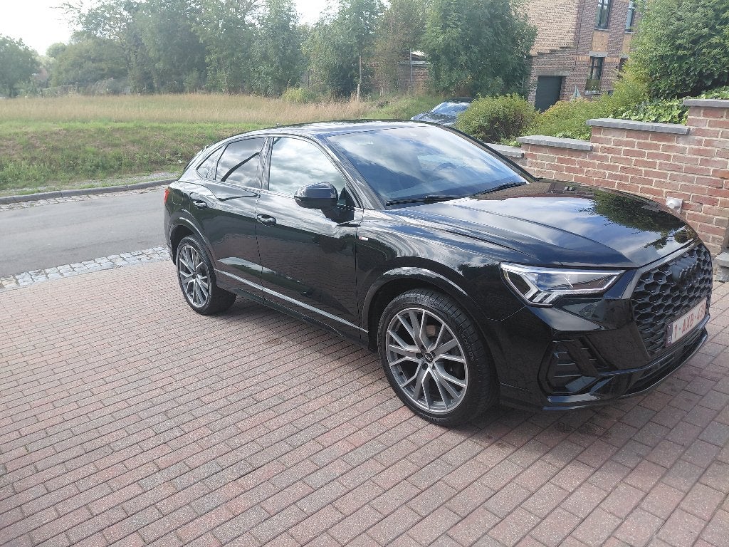 Audi Q3 sportback 35 TDI, Autos, Audi, Cuir, Achat, Phares entièrement LED, 5 portes