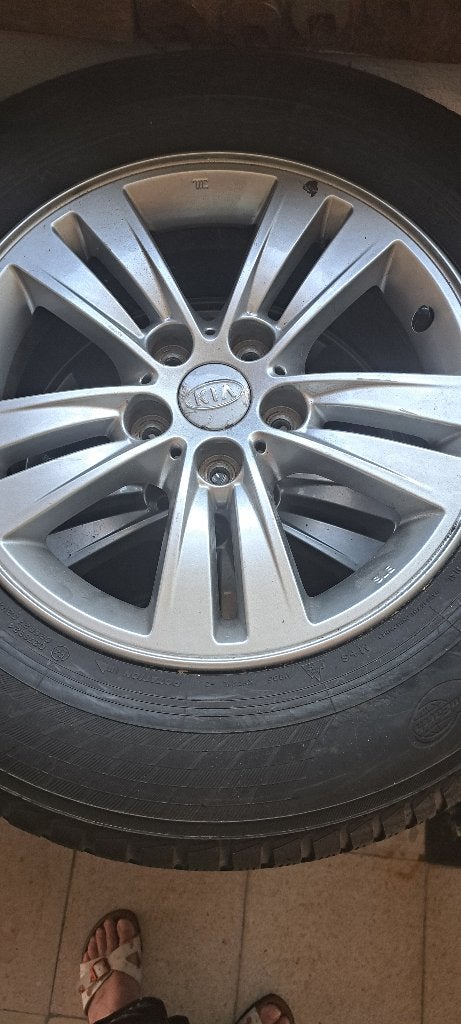 Autobanden winter Kia Sportage, Particulier, Benzine, Te koop, Sportage