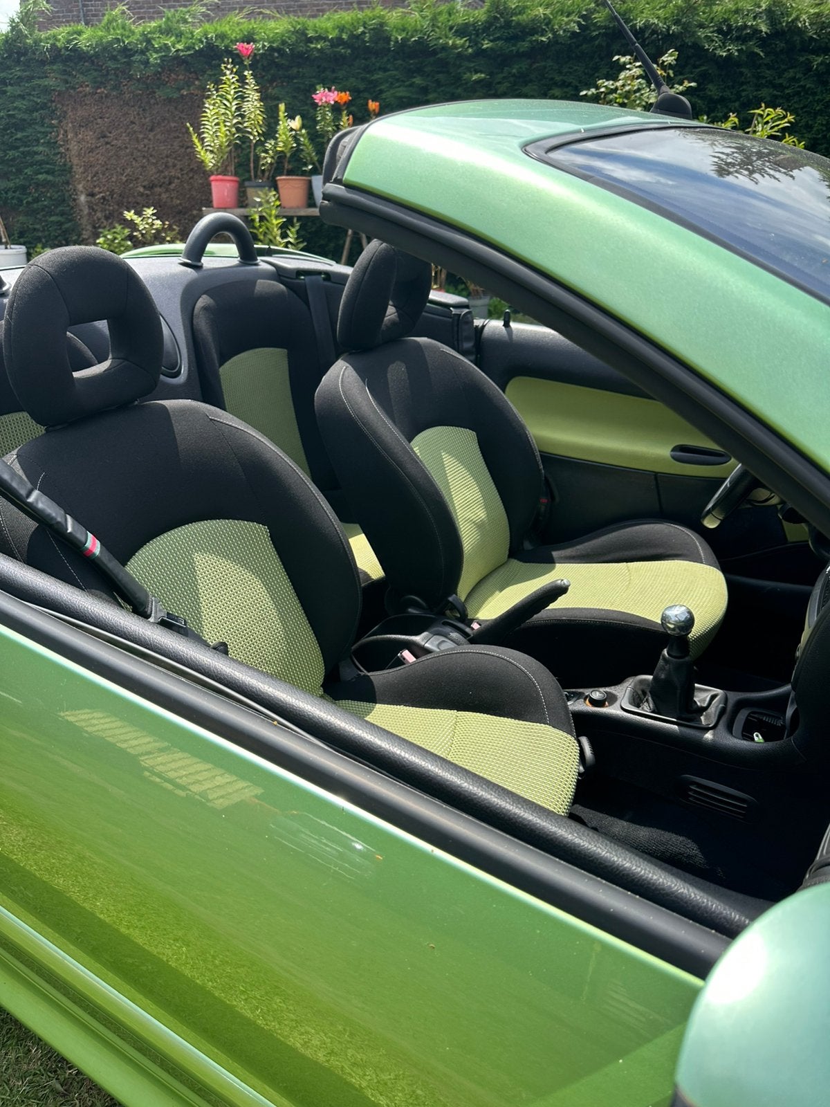 Peugeot 206 CC Cabrio  met keuring voor verkoop, Auto's, Voorwielaandrijving, 206+, Stof, 4 cilinders