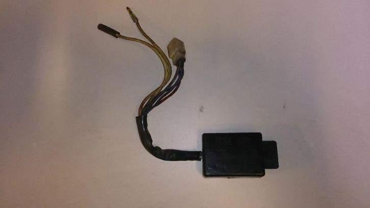 Kawasaki fuse box LTD440 junction box 440LTD Z440 fusebox, Enlèvement ou Envoi, Utilisé