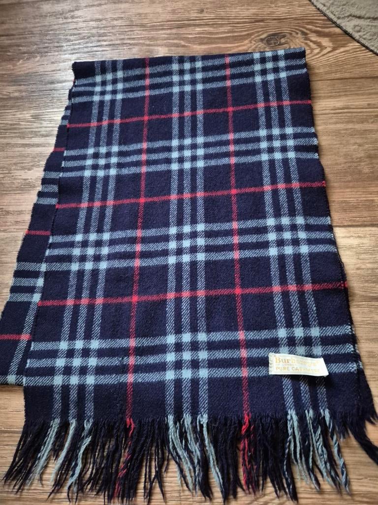 Burberry, Huis en Inrichting, Woonaccessoires | Plaids en Woondekens, Ophalen of Verzenden