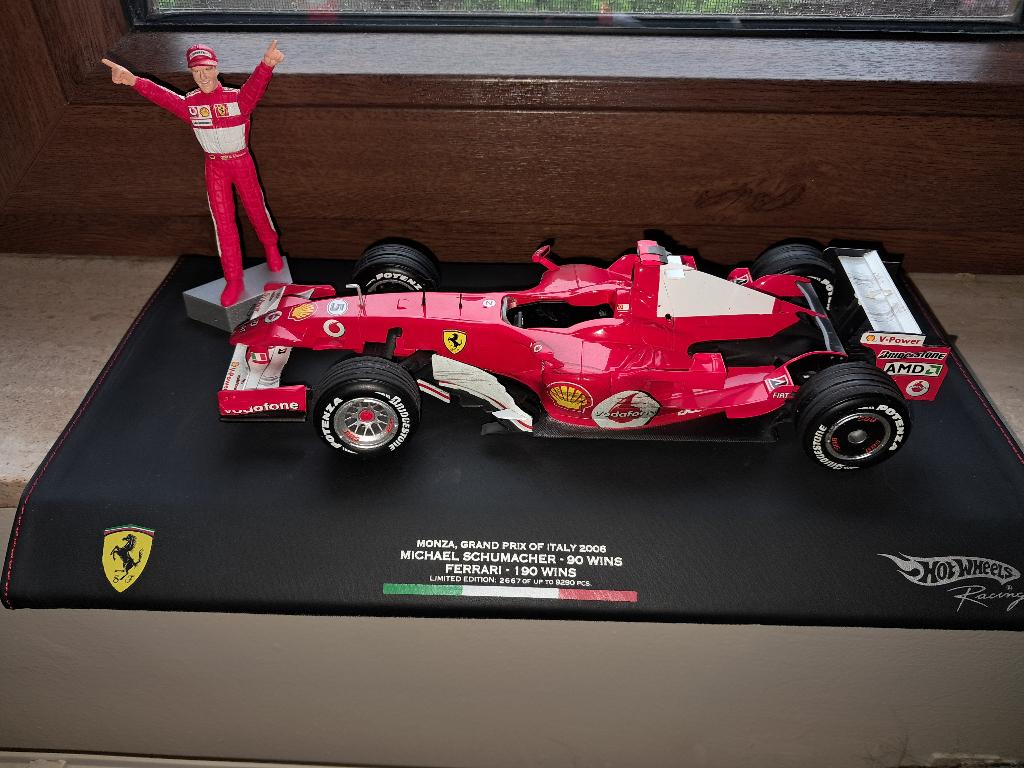 F1 Ferrari 248F1 M.Schumacher 1/18, Hobby & Loisirs créatifs, Voitures miniatures | 1:18, Enlèvement ou Envoi, Neuf, Voiture, Hot Wheels