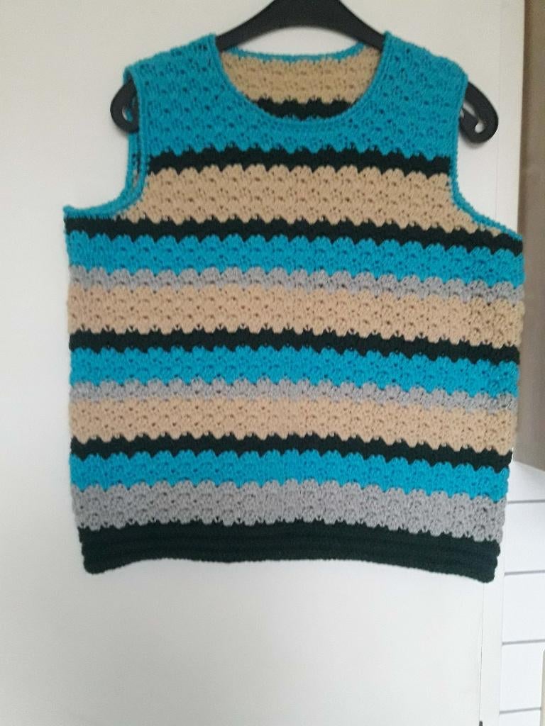 Nieuw, met de hand gehaakt topje., Hobby & Loisirs créatifs, Tricot & Crochet, Enlèvement ou Envoi, Neuf, Crochet, Autres types