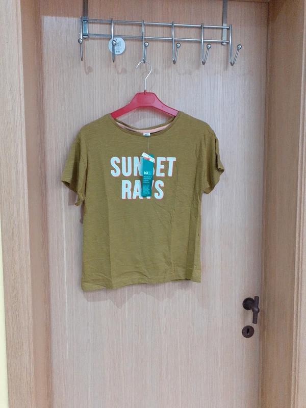 T-shirt neuf vert Taille 10/12 ans zeeman, Neuf, Enlèvement ou Envoi, Chemise ou À manches longues, Zeeman