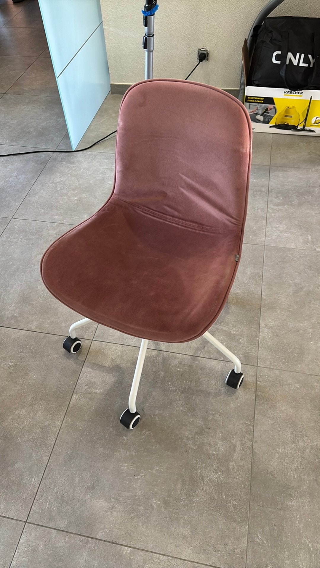 Bureau stoel, Ophalen, Gebruikt, Roze, Bureaustoel