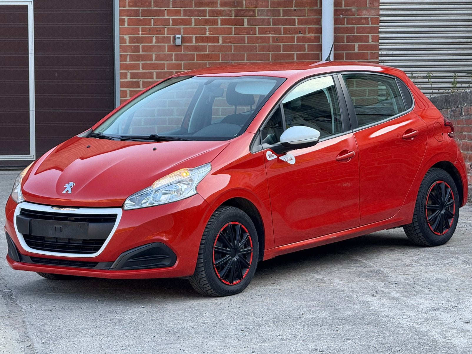Peugeot 208 LIKE Face-Lift 1.6HDI 145.000Km EURO-6B, Euro 6, Entreprise, Boîte manuelle, 5 portes
