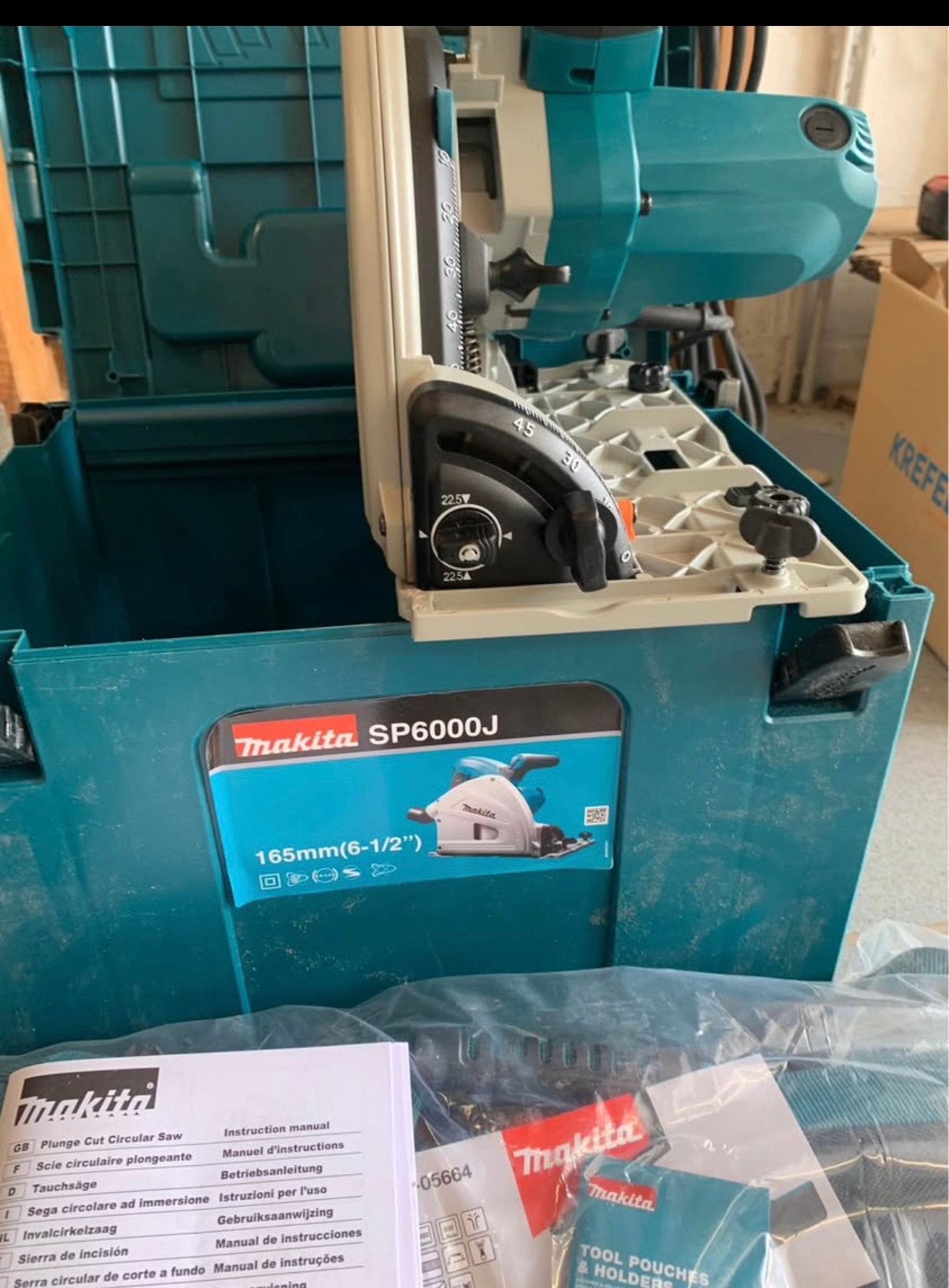 Scie plongeante Makita SP 6000J1X2, Ophalen, Nieuw, 1200 watt of meer, Invalzaag