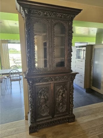 Antieke Mechelse Jachtkast / Buffetkast, Ophalen
