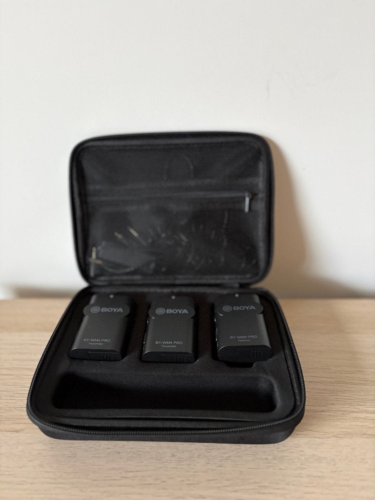 Boya BY-WM4PRO K2 draadloze microfoon systeem, Muziek en Instrumenten, Microfoons, Ophalen, Zo goed als nieuw, Overige typen, Draadloos