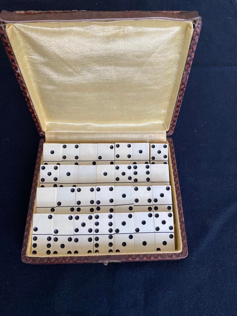 Dominos, Ophalen, Gebruikt