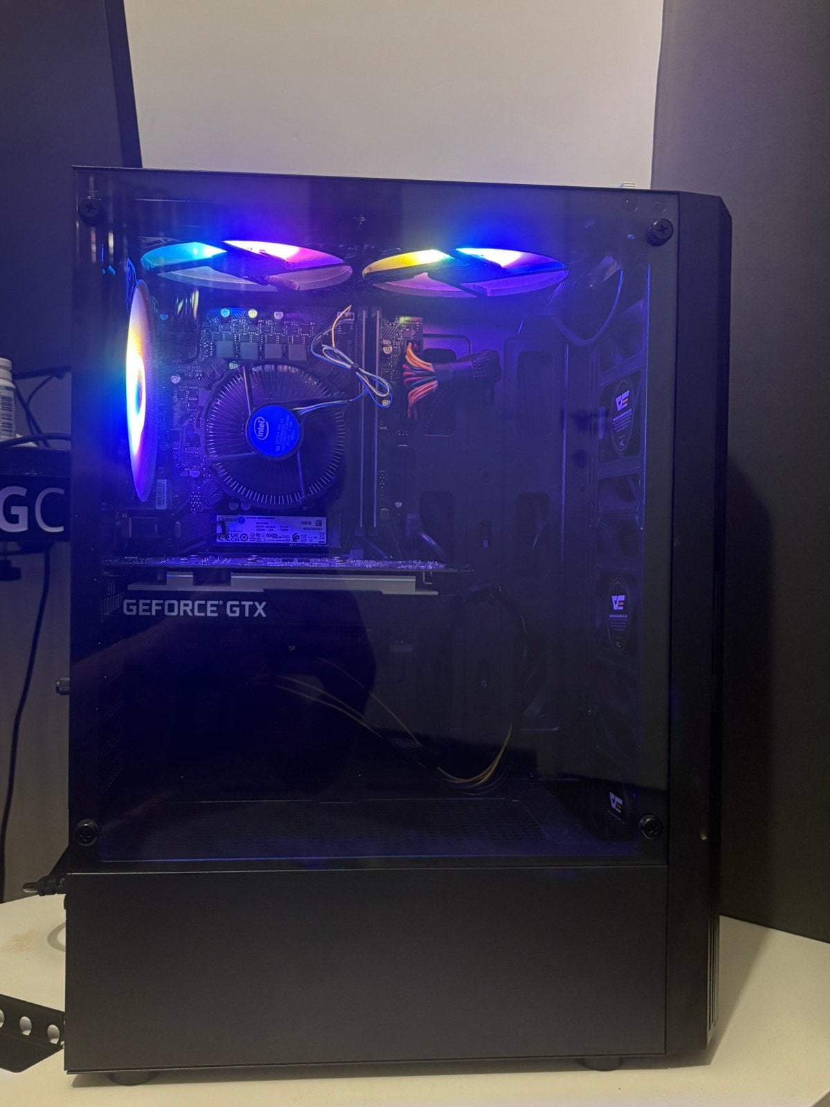 PC pré-construit, Informatique & Logiciels, 4 Ghz ou plus, Utilisé, SSD, Avec carte vidéo