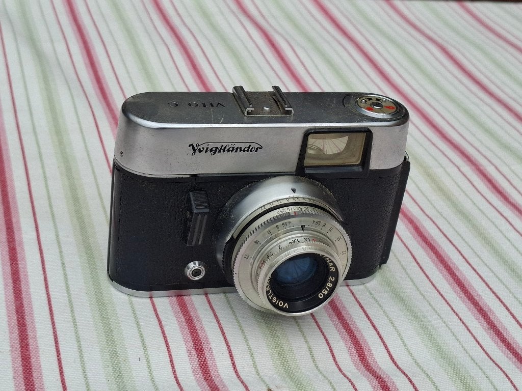 Vintage Voigtländer Vito C camera met Lanthar 2.8/50 lens, TV, Hi-fi & Vidéo, Appareils photo analogiques, Enlèvement, Utilisé