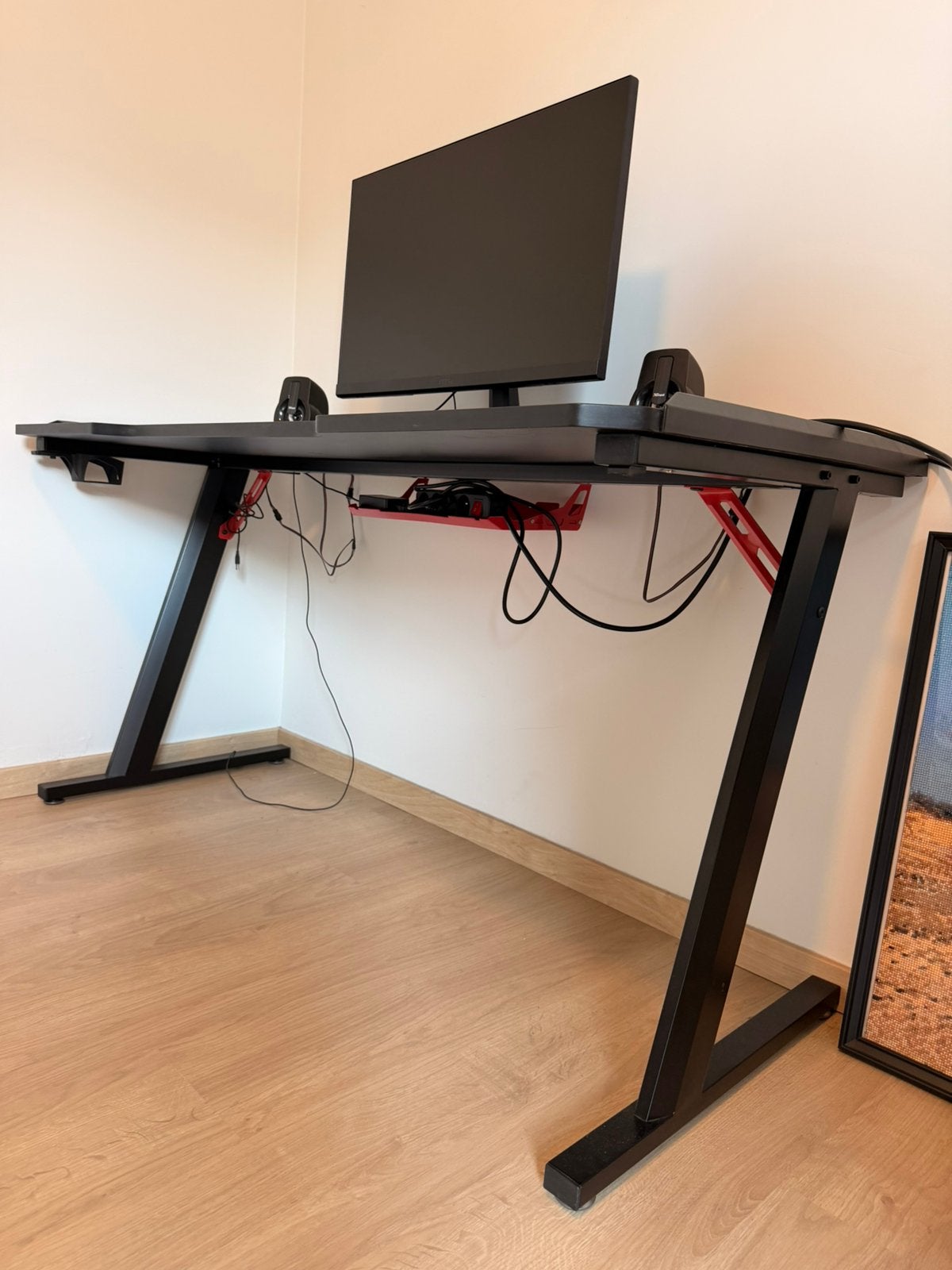 Gamebureau, Huis en Inrichting, Bureaus, Ophalen, Zo goed als nieuw