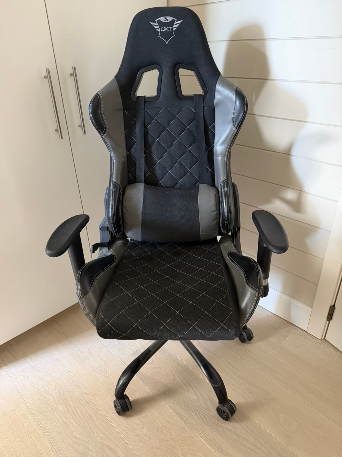 Game stoel, Ophalen, Zo goed als nieuw