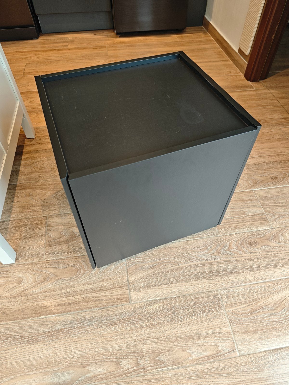 Ikea nachtkastje/klein dressoir Plojker, Ophalen, Gebruikt