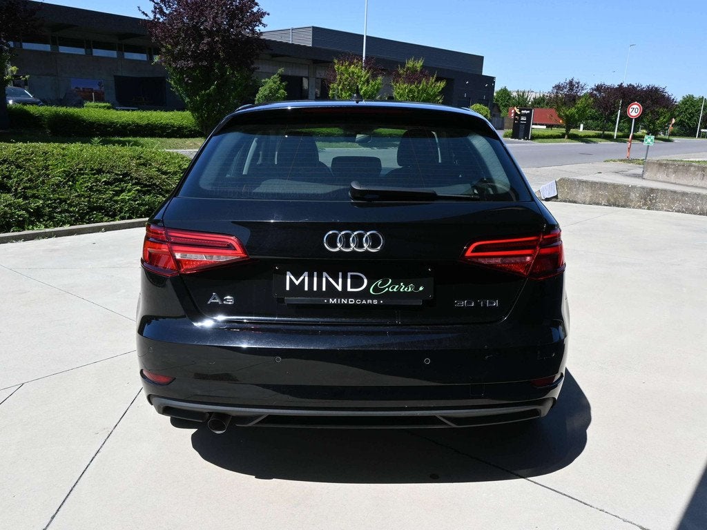 Audi A3 A3 Sportback 30 TDi Business Edit. S tron. (EU6d-T.), Auto's, Audi, Gebruikt, Euro 6, 4 cilinders, Zwart