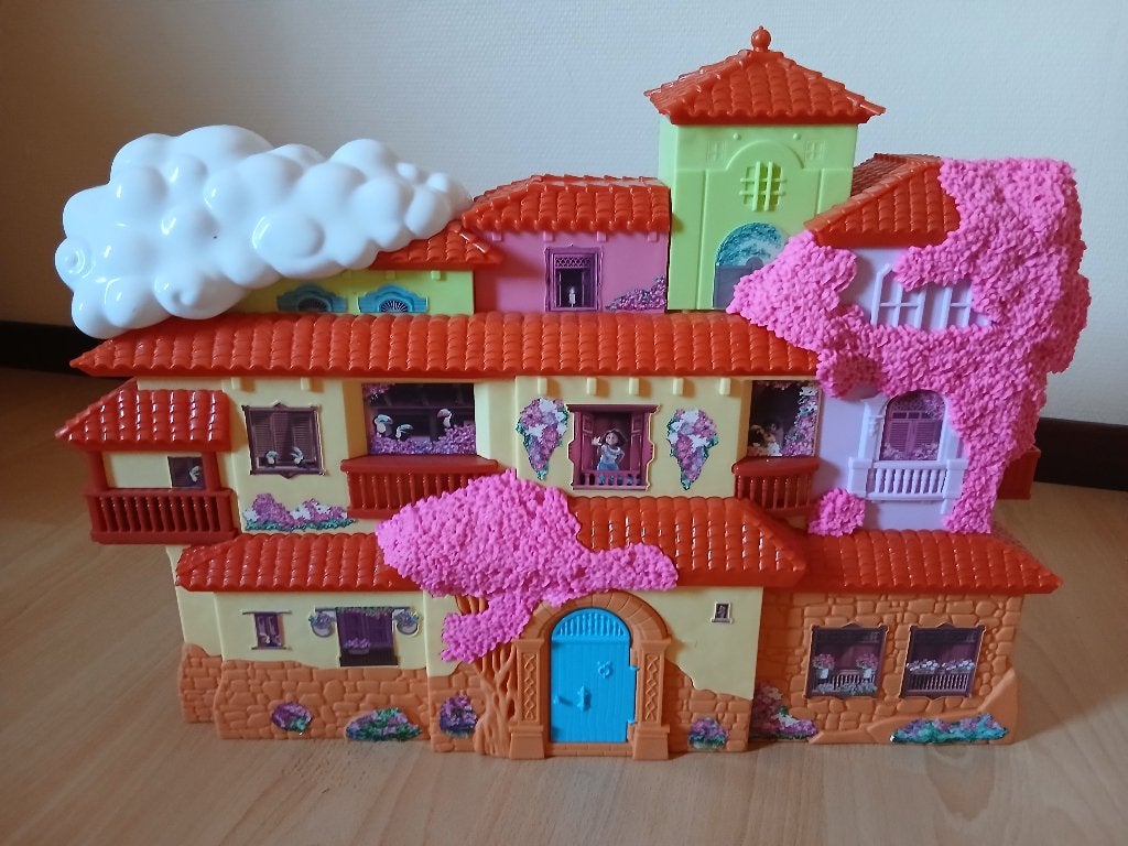 Disney encanto, Verzamelen, Disney, Ophalen, Gebruikt