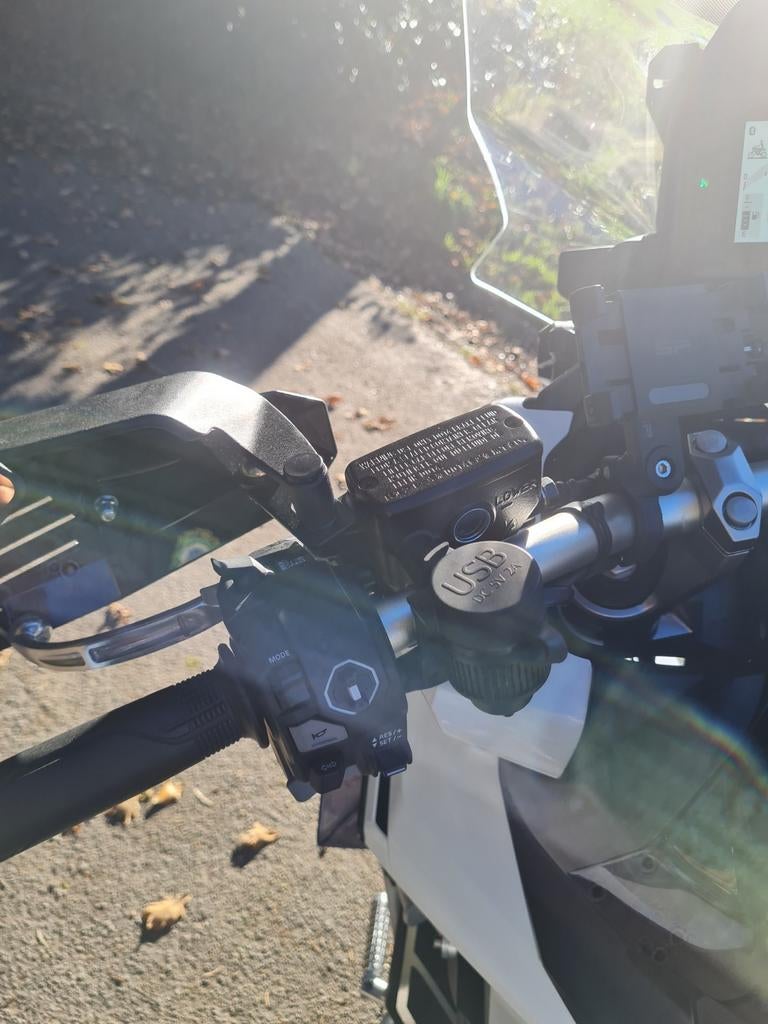 Honda X-ADV 750, Motoren, Particulier