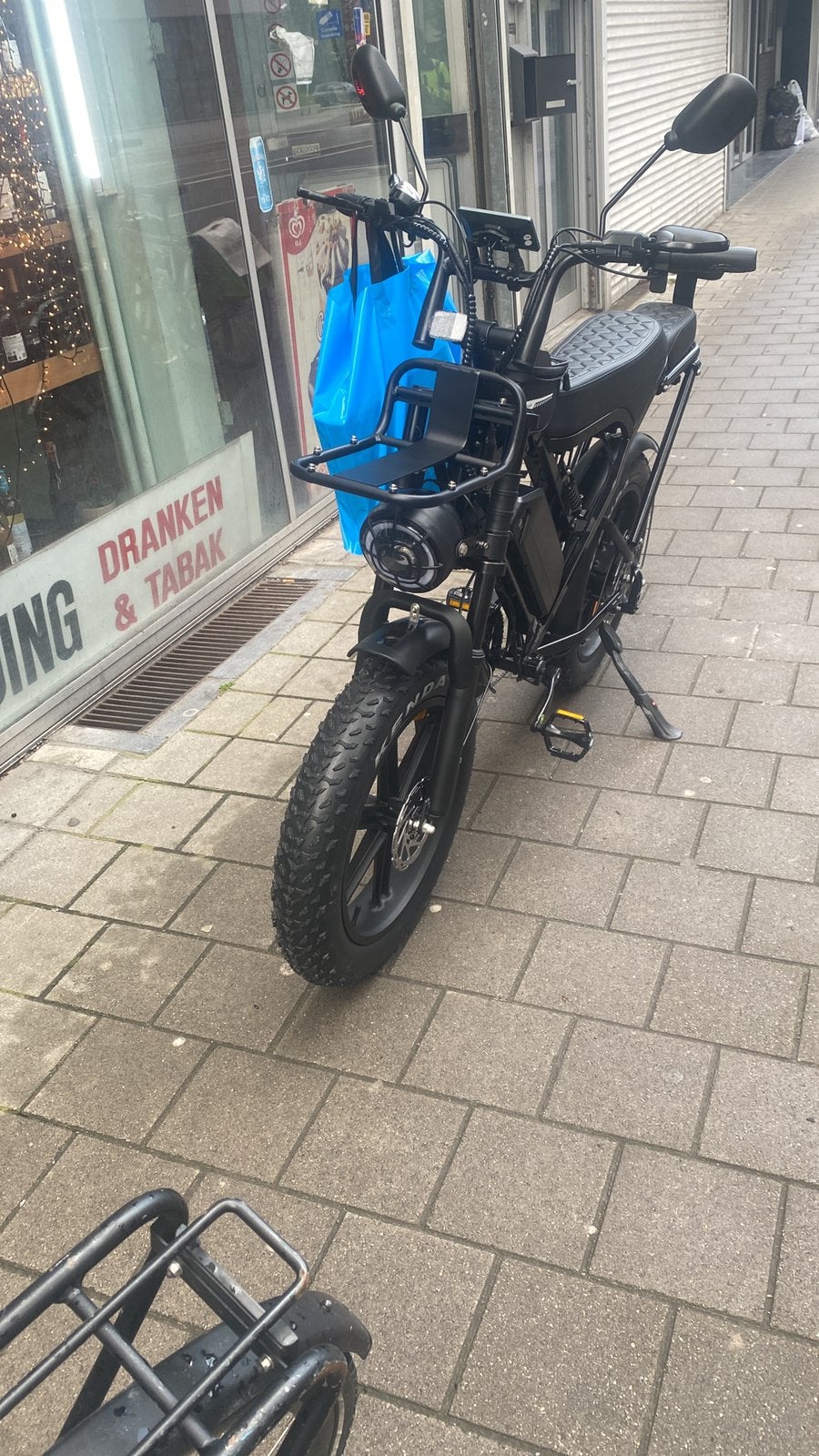 X80, Zo goed als nieuw, 59 cm of meer, 50 km per accu of meer, Ophalen