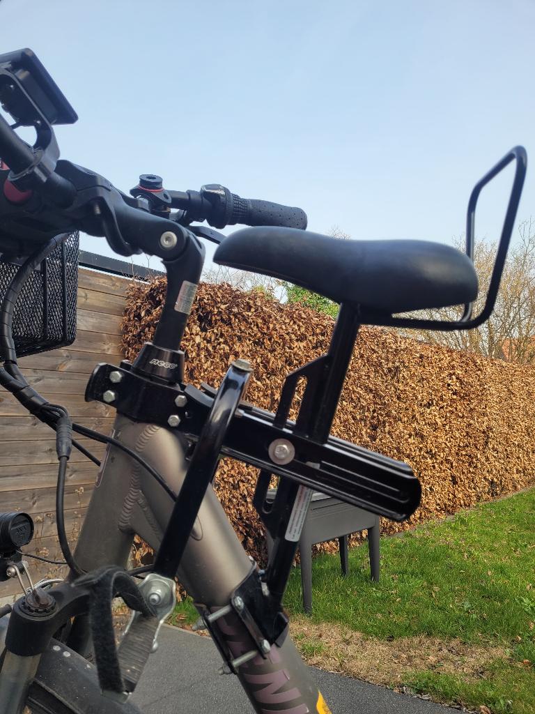 Kinderzadel op stang vooraan, tot 40kg, Fietsen en Brommers, 22 t/m 36 kg, Voorzitje, Ophalen of Verzenden, Velo
