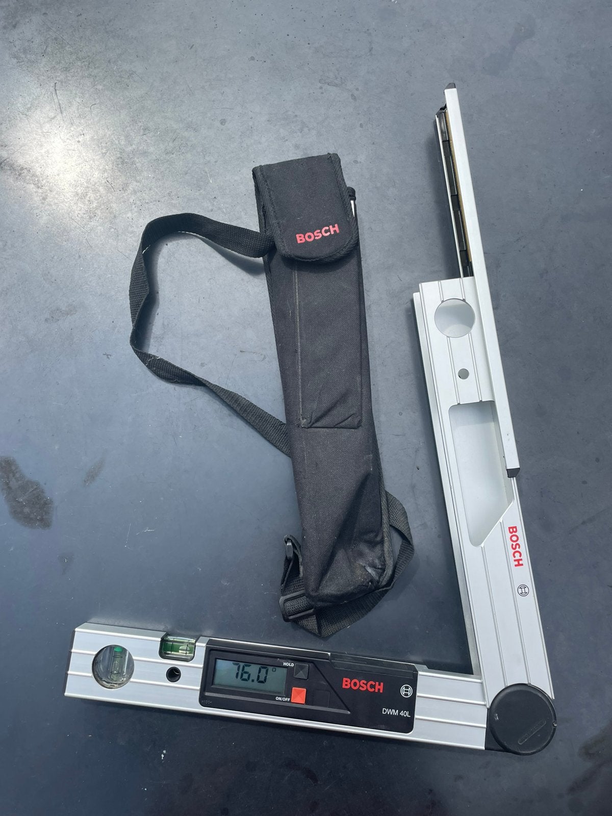 Bosch Digitale Hoekmeter DWM 40 L, Doe-het-zelf en Bouw, Meetapparatuur, Ophalen, Zo goed als nieuw
