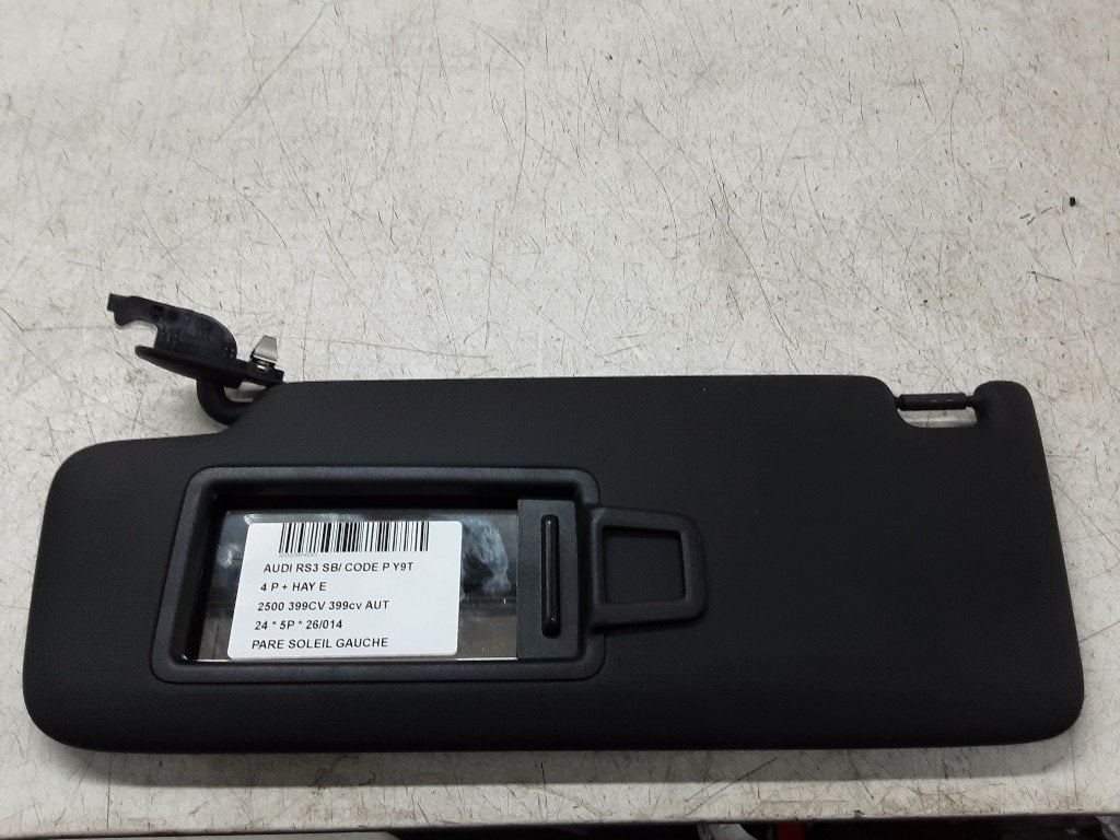 ZONNEKLEP LINKS Audi RS 3 Sportback (8YA) (01-2021/-), Gebruikt, Mevr. I. Hauben, Audi, Rue de l'Espoir 34 34
4030  GRIVEGNÉE, BE