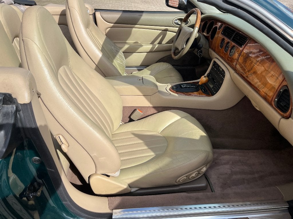 Jaguar XK8 convertible 1999, foto 12