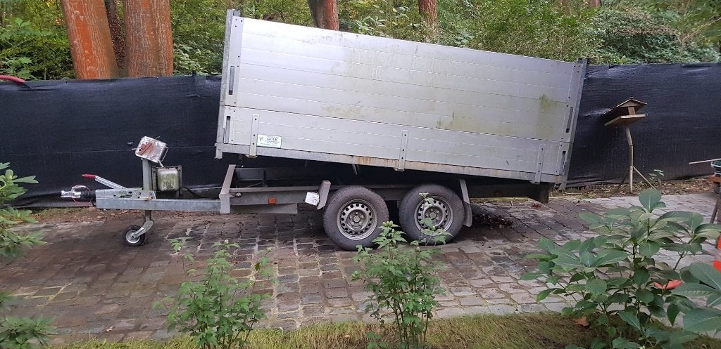 aanhangwagen kipper, Ophalen