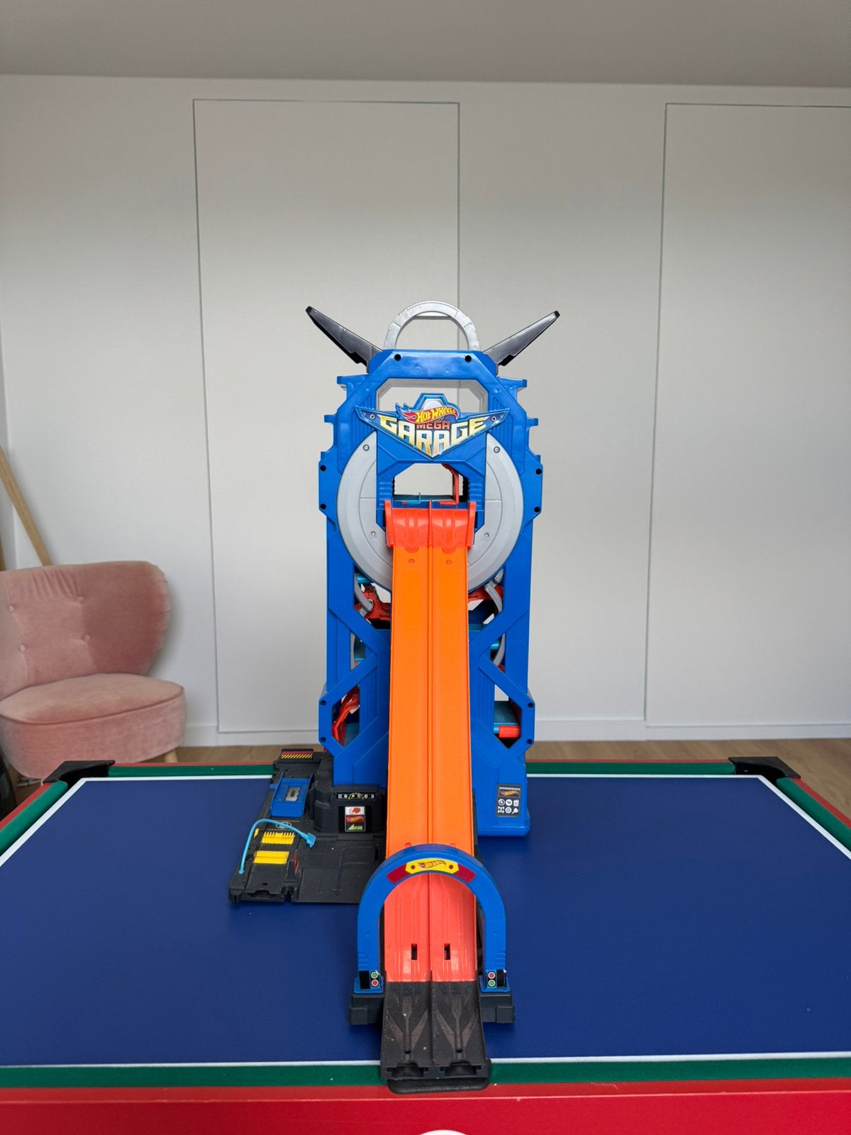 Hotwheels garage, Ophalen, Zo goed als nieuw