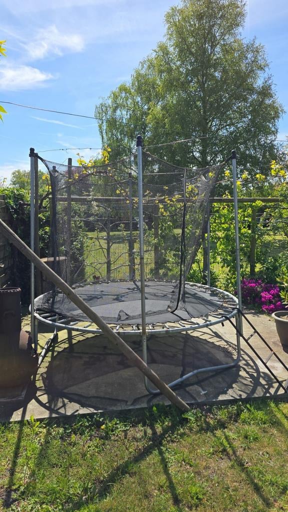 Trampoline, Ophalen, Gebruikt