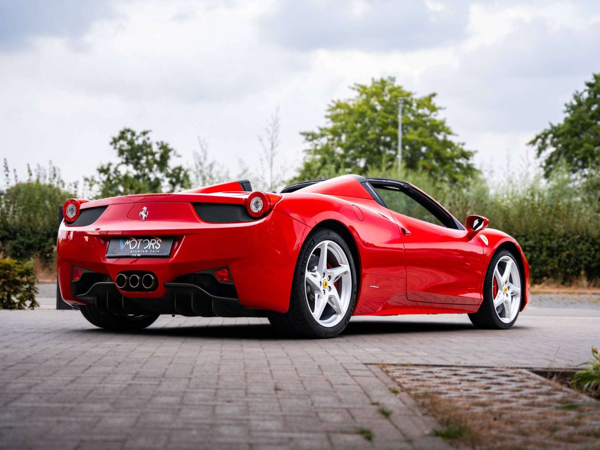 Ferrari 458 Spider 4.5i V8 - Rosso Corsa - Daytona Seats - S, Auto's, Automaat, Cabriolet, 571 pk, Bedrijf