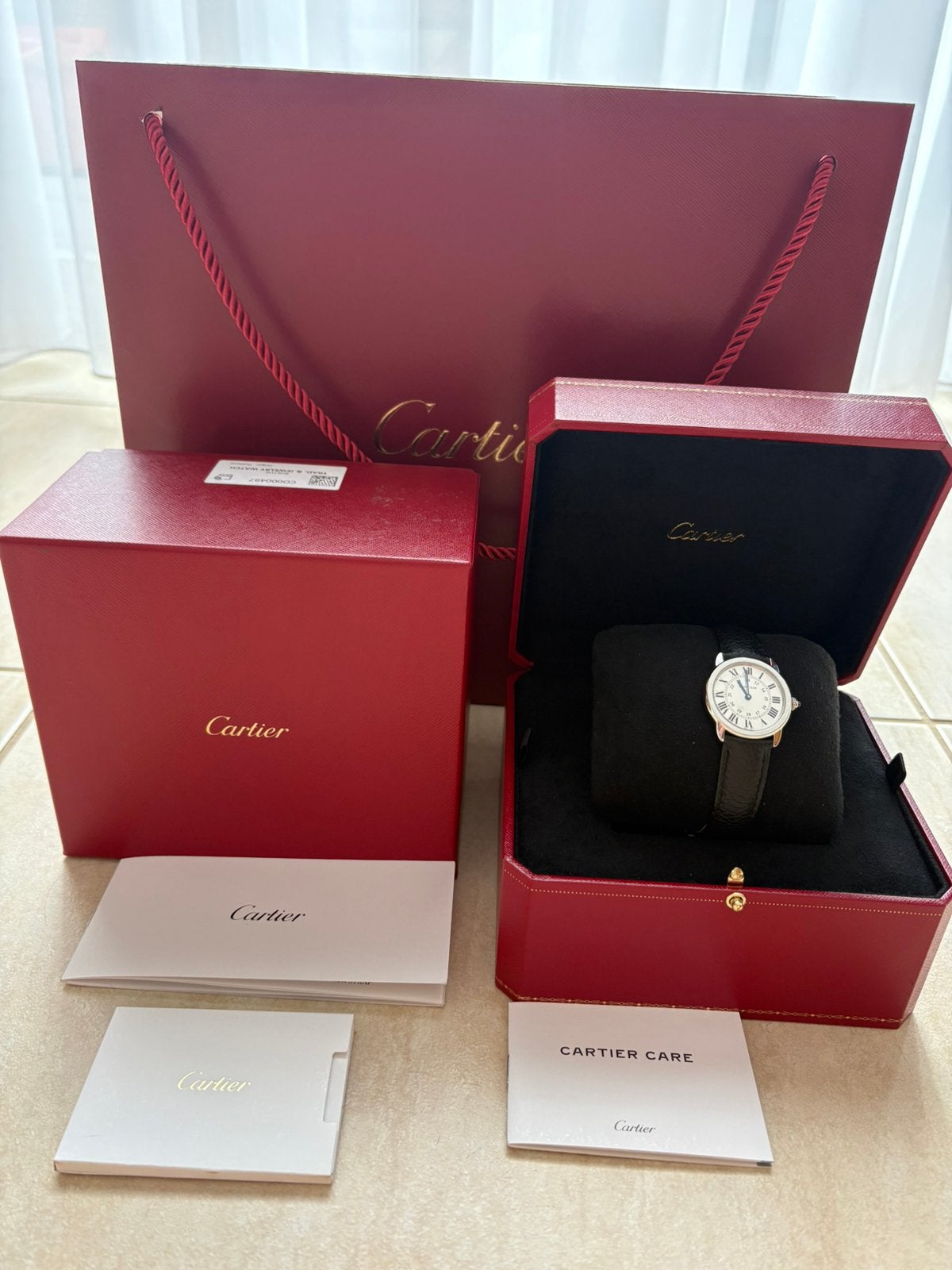 Cartier horloge, Handtassen en Accessoires, Horloges | Dames, Leer, Staal, Polshorloge, Nieuw