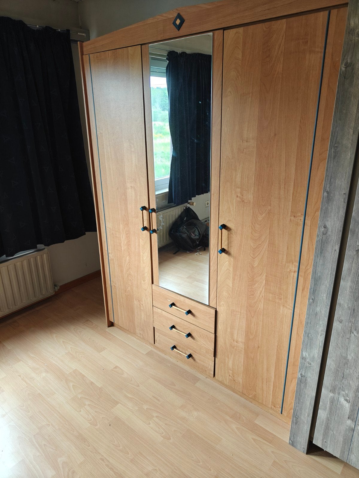 Kleerkast met 3 deuren, Huis en Inrichting, Kasten | Kleerkasten, Ophalen, Gebruikt