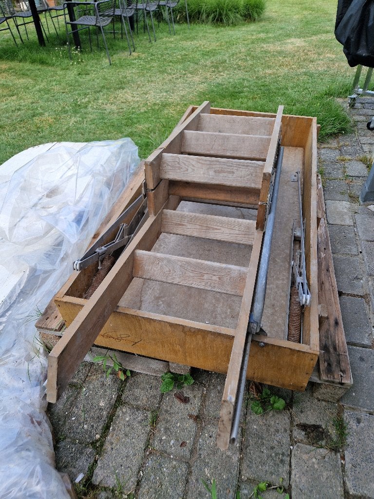 Trapladder zolderluik, Ophalen, Gebruikt, Ladder
