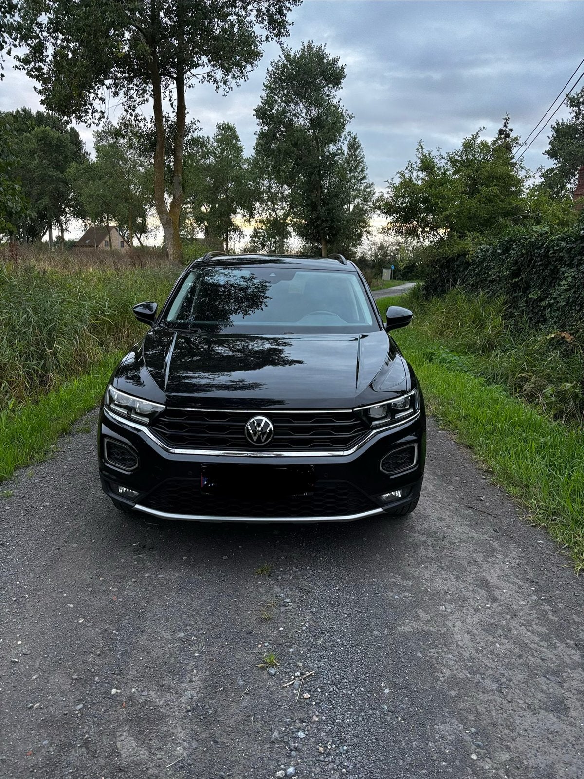 Volkswagen T-Roc te koop, Zwart, Handgeschakeld, 5 deurs, Particulier