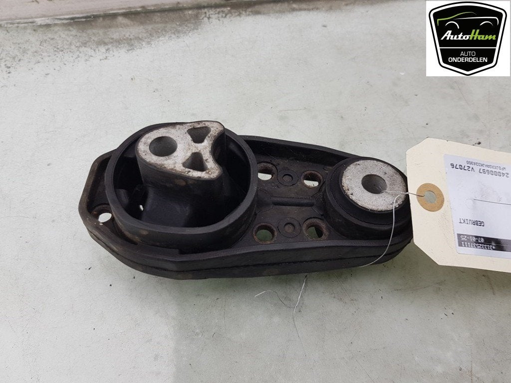 SUPPORT BOITE DE VITESSES Ford Fiesta 7 (01-2017/07-2023), Utilisé, Ford