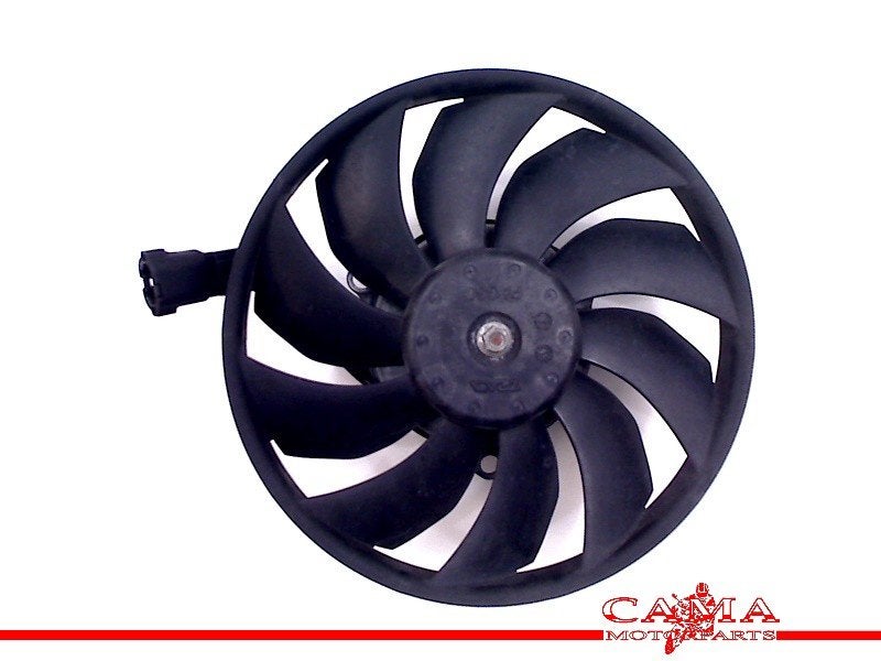 VENTILATOR Honda VFR 1200 F (VFR1200 + DCT) (01-1970/-), Dhr. S. di Majo, Gebruikt, Info@cama-motorparts.nl, P.J. Troelstraweg 8 8
3144 CX  MAASSLUIS, NL