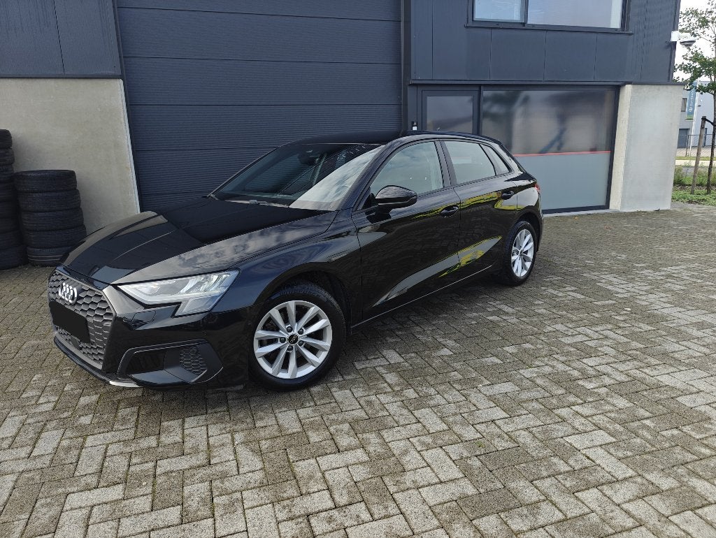Audi A3 30 TFSI - S Tronic - 2023 - 24 774km - LED, carplay, Autos, 116 g/km, Achat, Commande vocale, Euro 6
