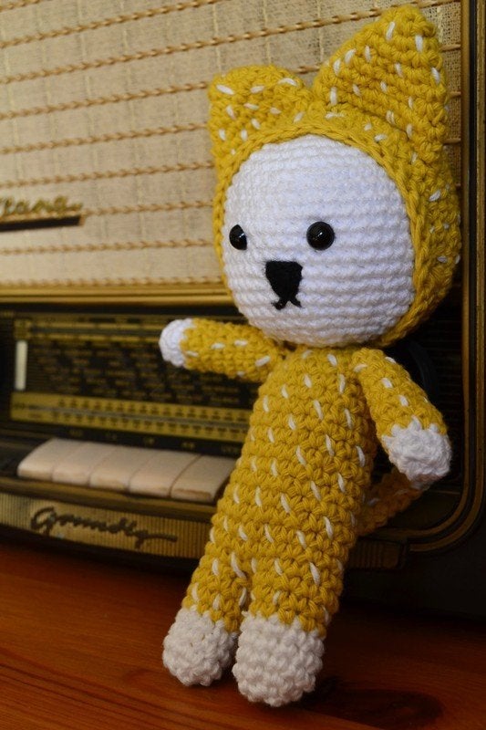 nieuwe handgehaakte knuffel ' poes ', Kinderen en Baby's, Overige karakters, Verzenden, Nieuw, Handgemaakt
