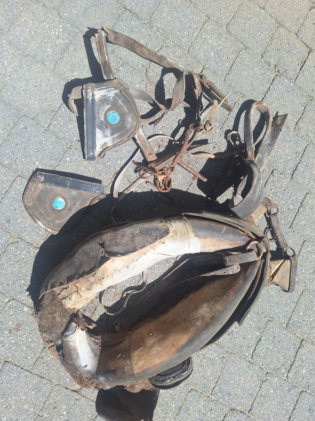 haam paarden antiek, Ophalen