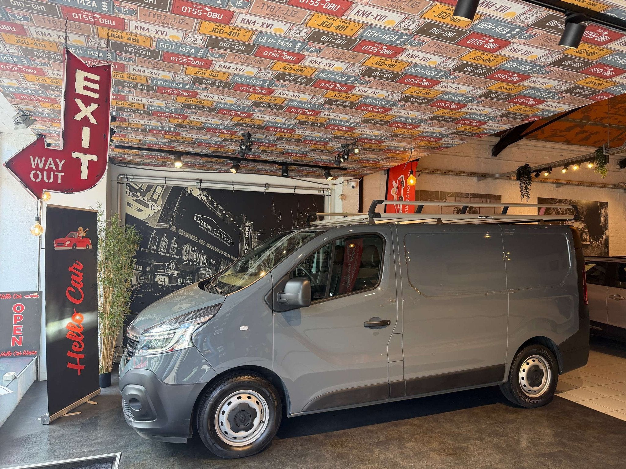 Renault Trafic 2.0 dCi 29 L1H1 Grand Confort * 3 PLACES * TV, Autos, Achat, Euro 6, Entreprise, 3 places