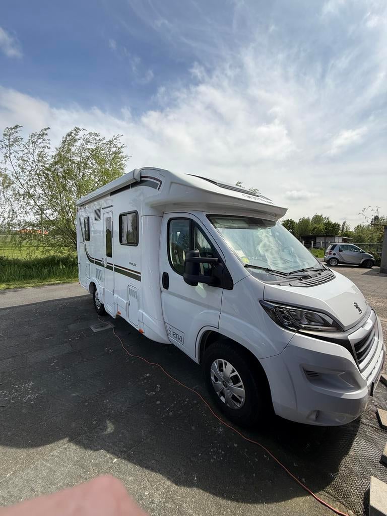 Giottiline siena 350 -2024 - 10.000km, Caravans en Kamperen, Mobilhomes, Particulier, tot en met 4, Half-integraal, Overige merken
