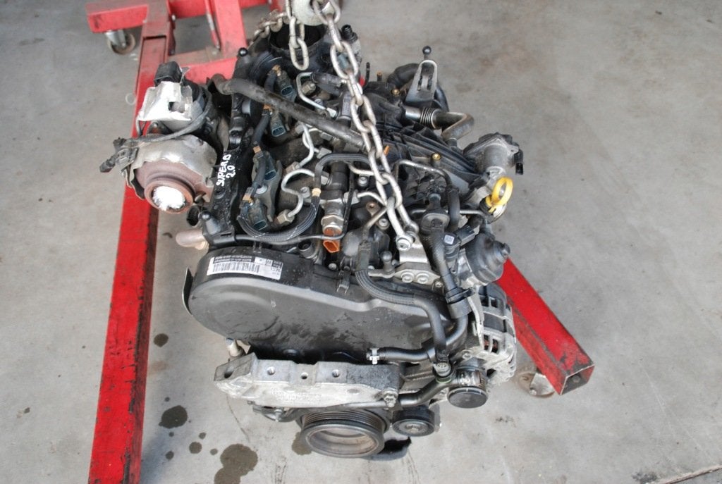 Moteur CFFD Complet SKODA VW TIGUAN SUPERB, Envoi, Utilisé, Daihatsu