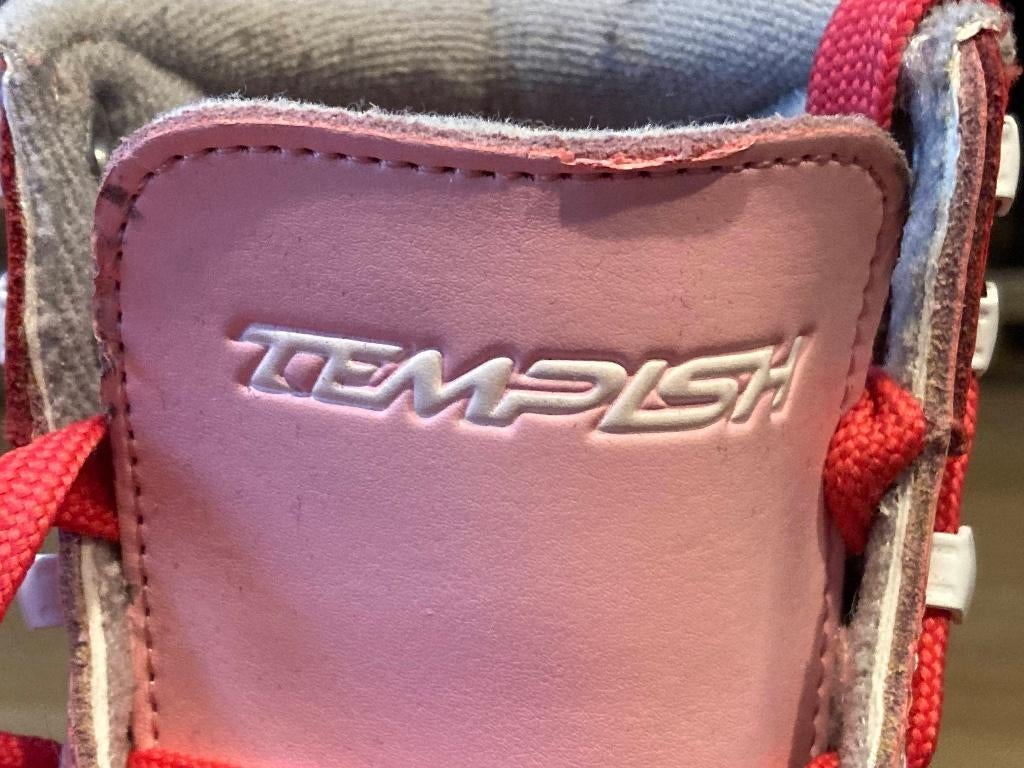 Patins à roulettes de la marque TEMPISH + protection NIJDAM, Enfants & Bébés, Enlèvement, Utilisé, Enfants