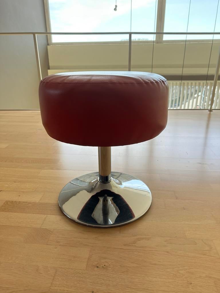 Pouf en cuir rouge, Enlèvement, Comme neuf