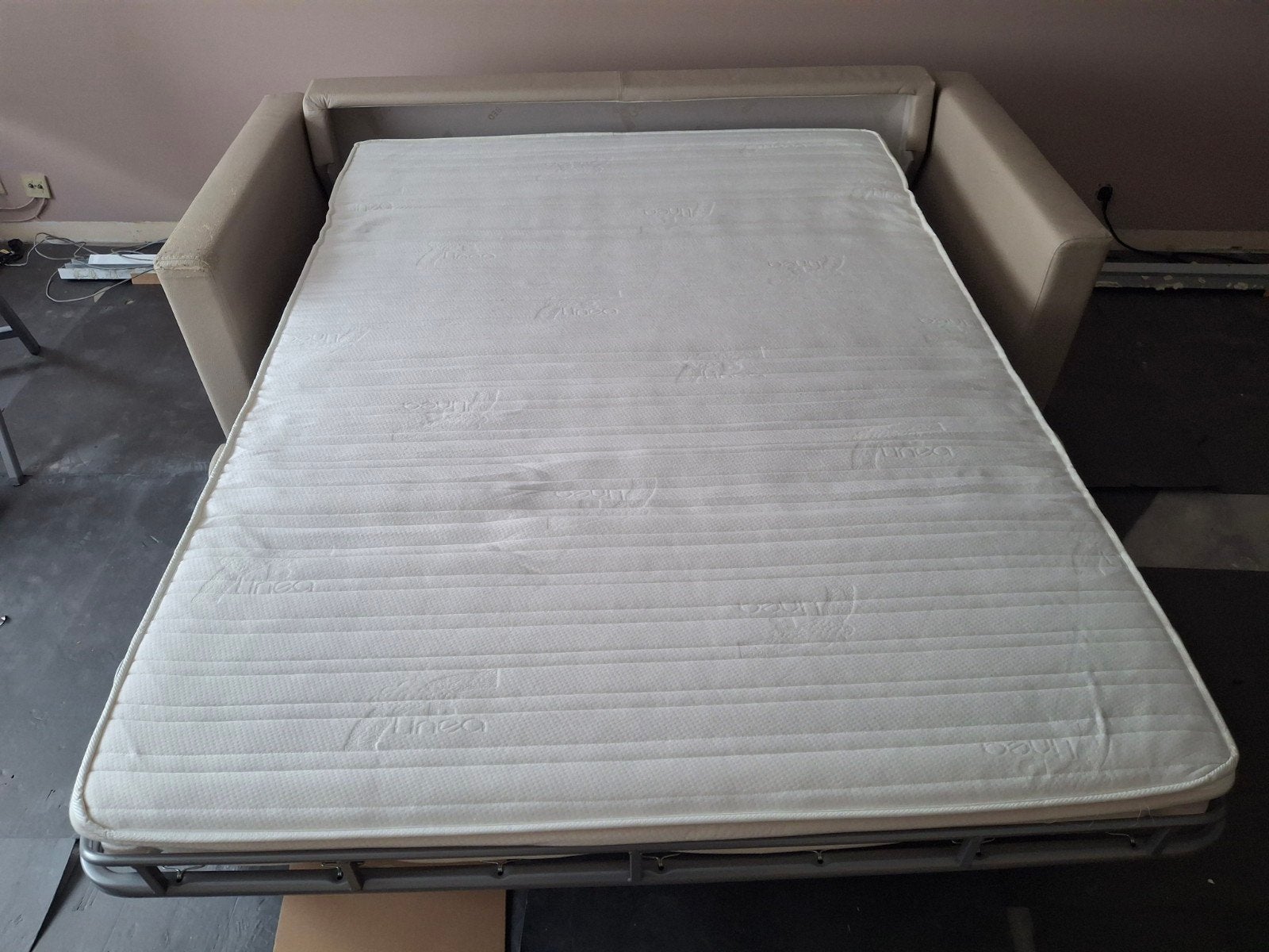 Gratis beige zetelbed ophalen, Ophalen