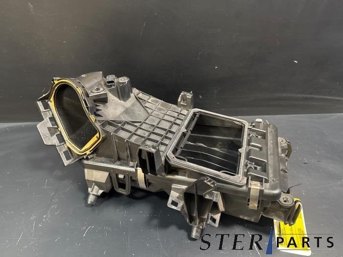 Boîtier filtre à air d'un Mercedes C-Klasse, 3 mois de garantie, Utilisé, -, -